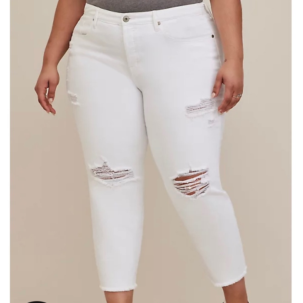 STRAIGHT VINTAGE STRETCH
HIGH-RISE JEAN